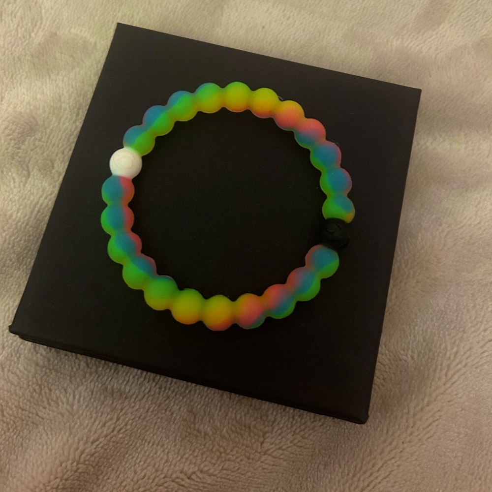 Rainbow Tie-dye Make-a-Wish Foundation Lokai Bracelet
